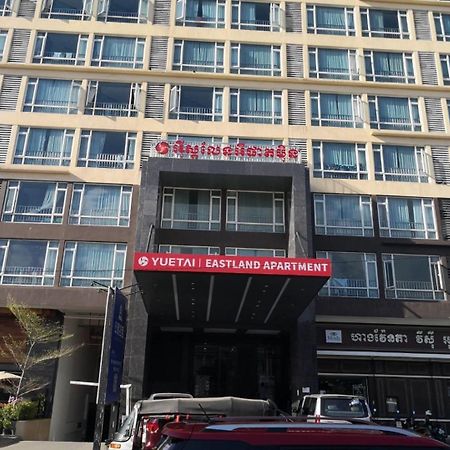 Eastland Hotel & Apartment Phnom Penh Eksteriør billede